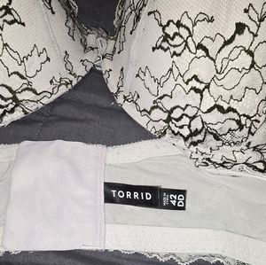 Torrid Push Up Plunge Bra 42 DD